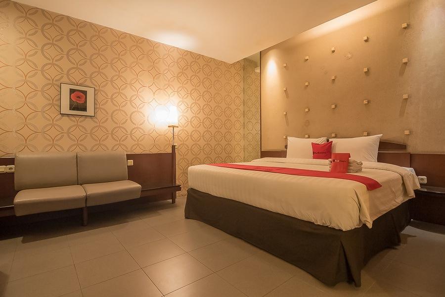 Reddoorz Plus @ Cipaganti Street 3 Bandung Exterior photo